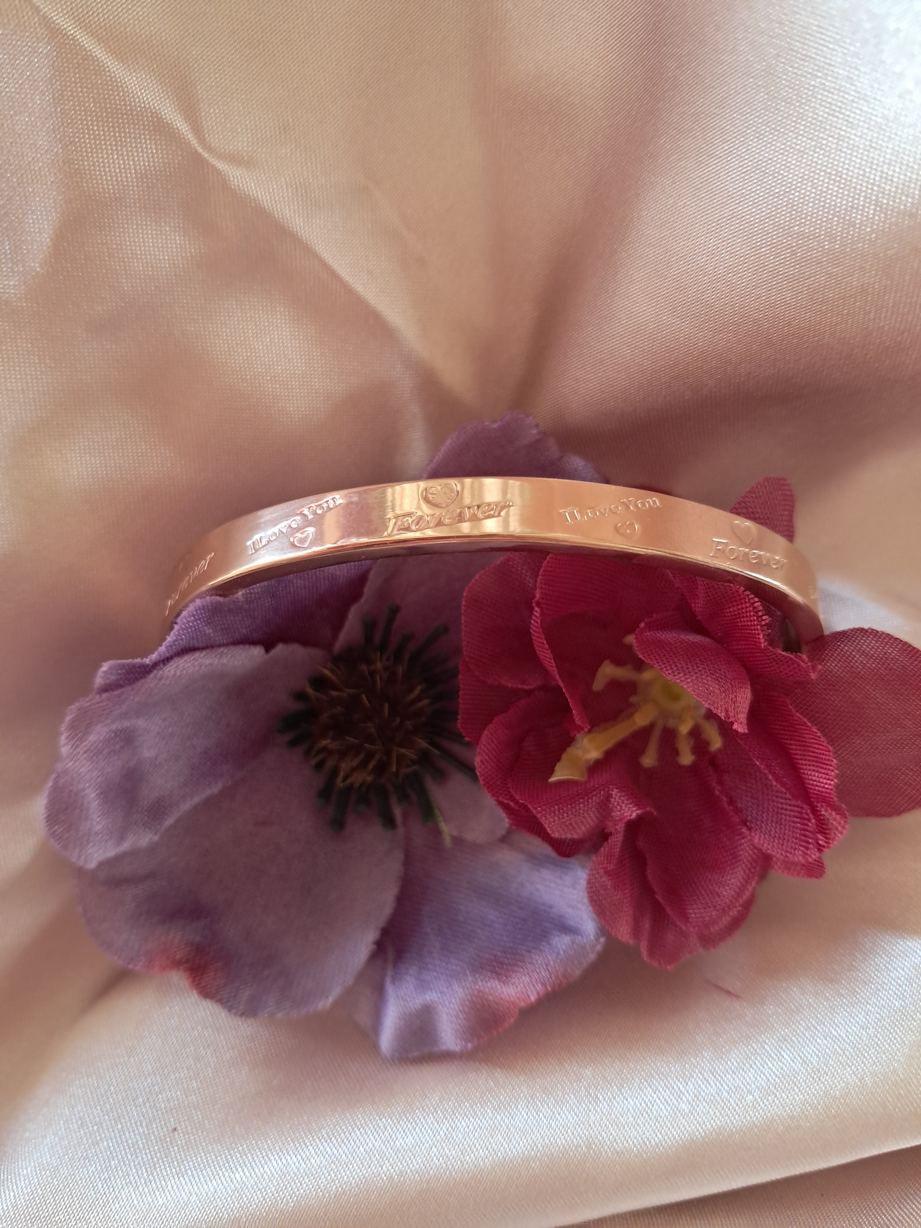 Bracelet en acier titane " Love forever "