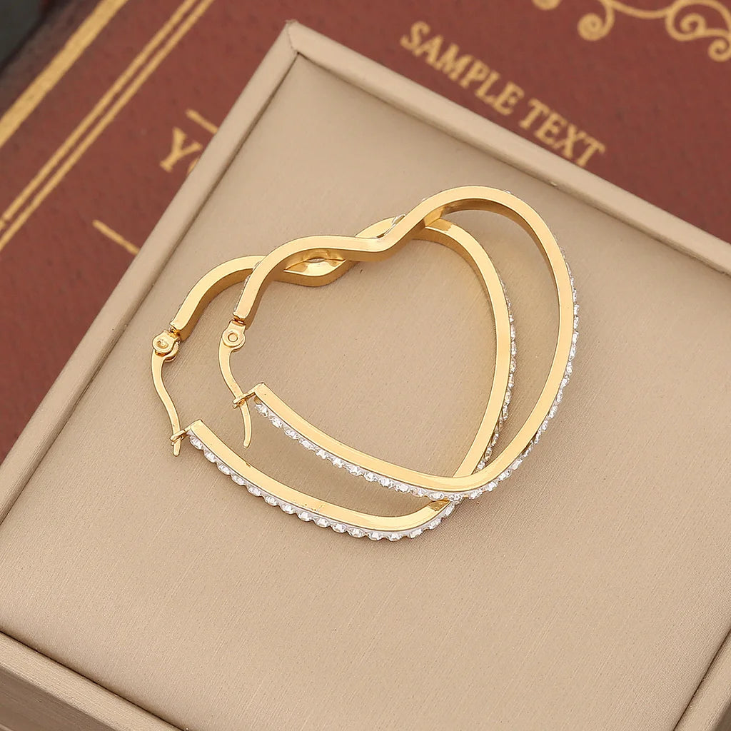 Boucle d'oreilles en acier inoxydable en forme de cœur