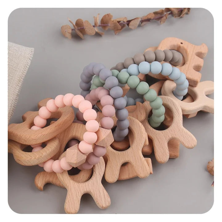 Hochet en bois de hêtres et silicone Eléphant