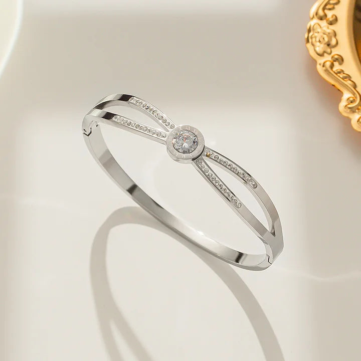 Bracelet rond coréen en acier titane - Minimaliste et élégant